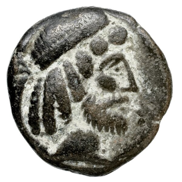 Attambelus VI of Characene Charax Spasinou BMC Characene pl. 44, 6, аверс, bnf-iris