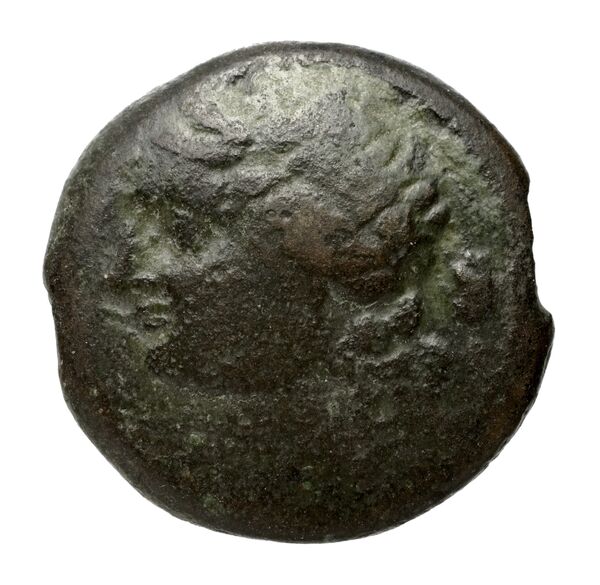 Locri Epizephyrii Historia Numorum Italy 2379-2380, аверс, bnf-iris