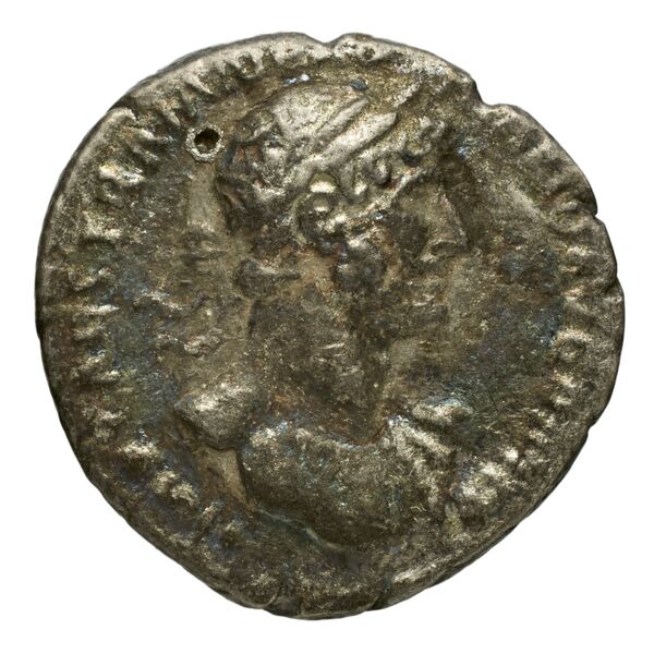 RIC II, Part 3 (second edition) Hadrian 597, аверс, bnf_ocre