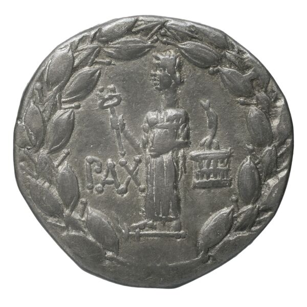 RIC I (second edition) Augustus 476, reverse, bnf_ocre