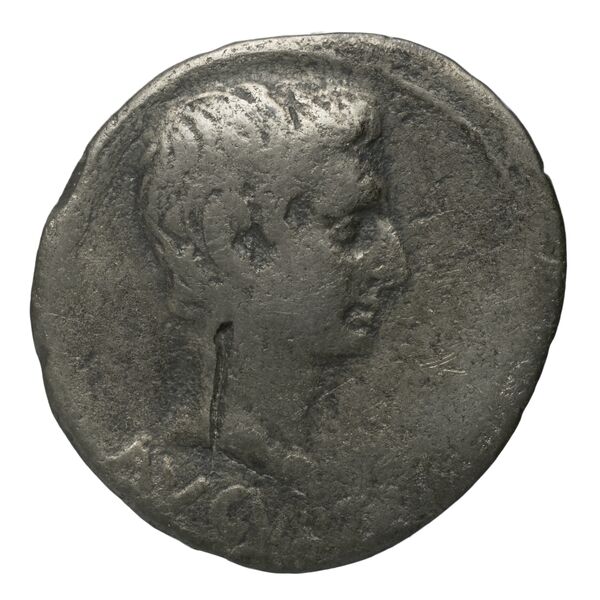 RIC I (second edition) Augustus 520, аверс, bnf_ocre