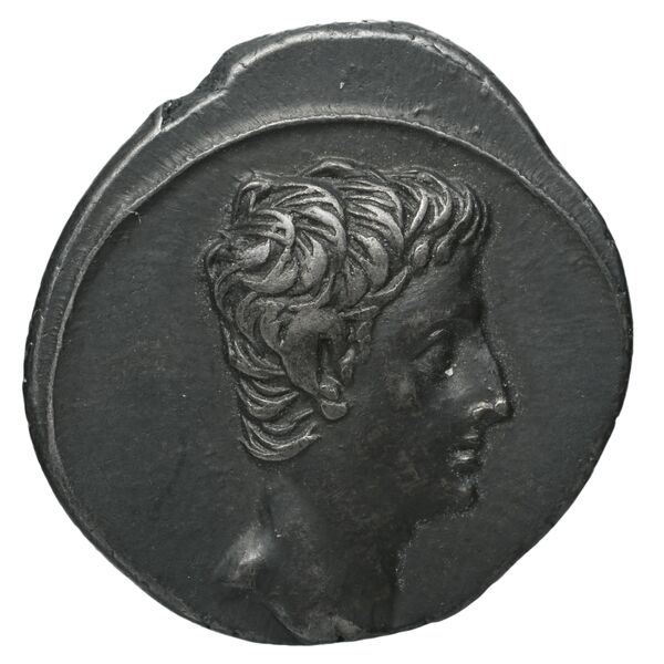 RIC I (second edition) Augustus 128, obverse, bnf_ocre