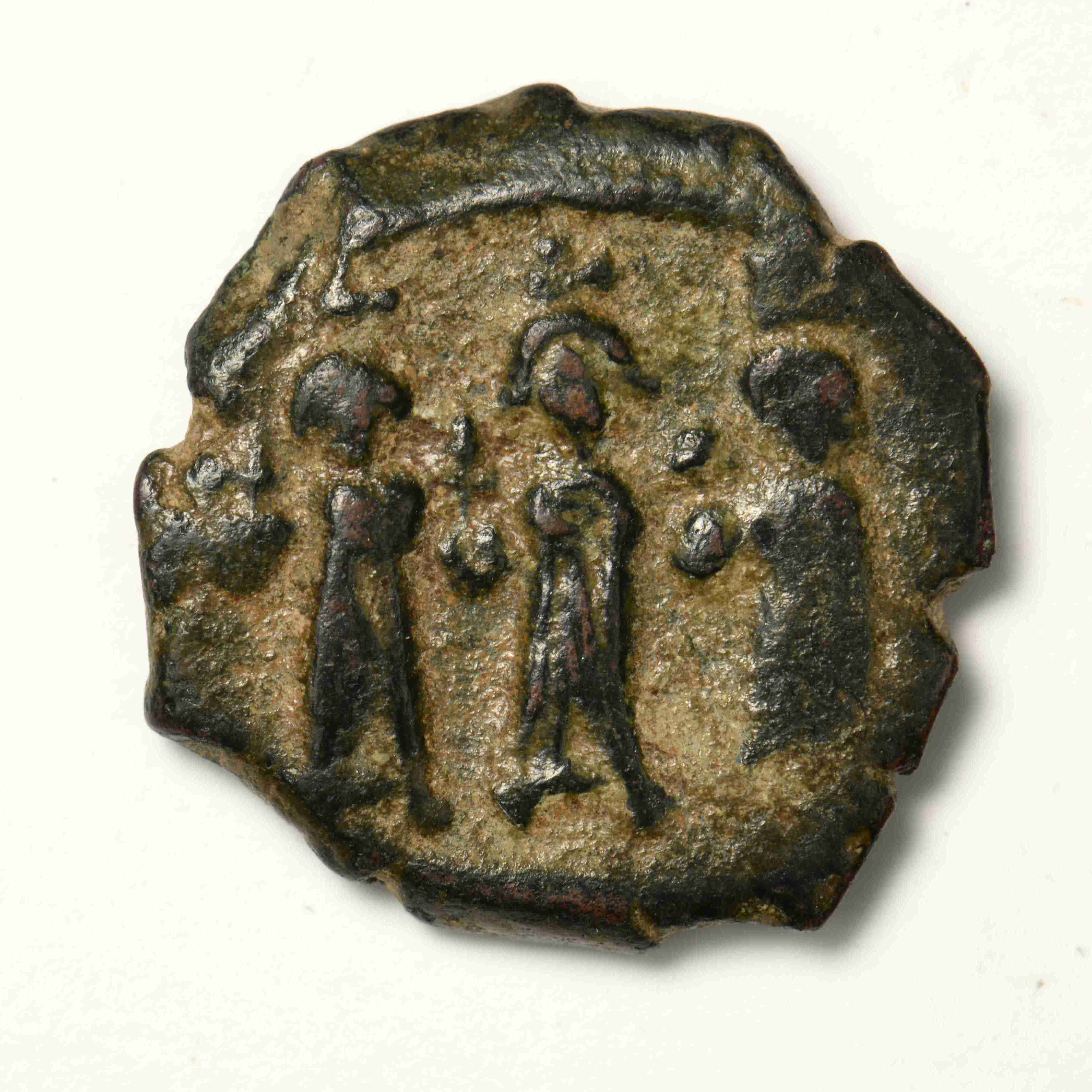 obverse Heraclius — Half Follis (Kyzikos, 610)
