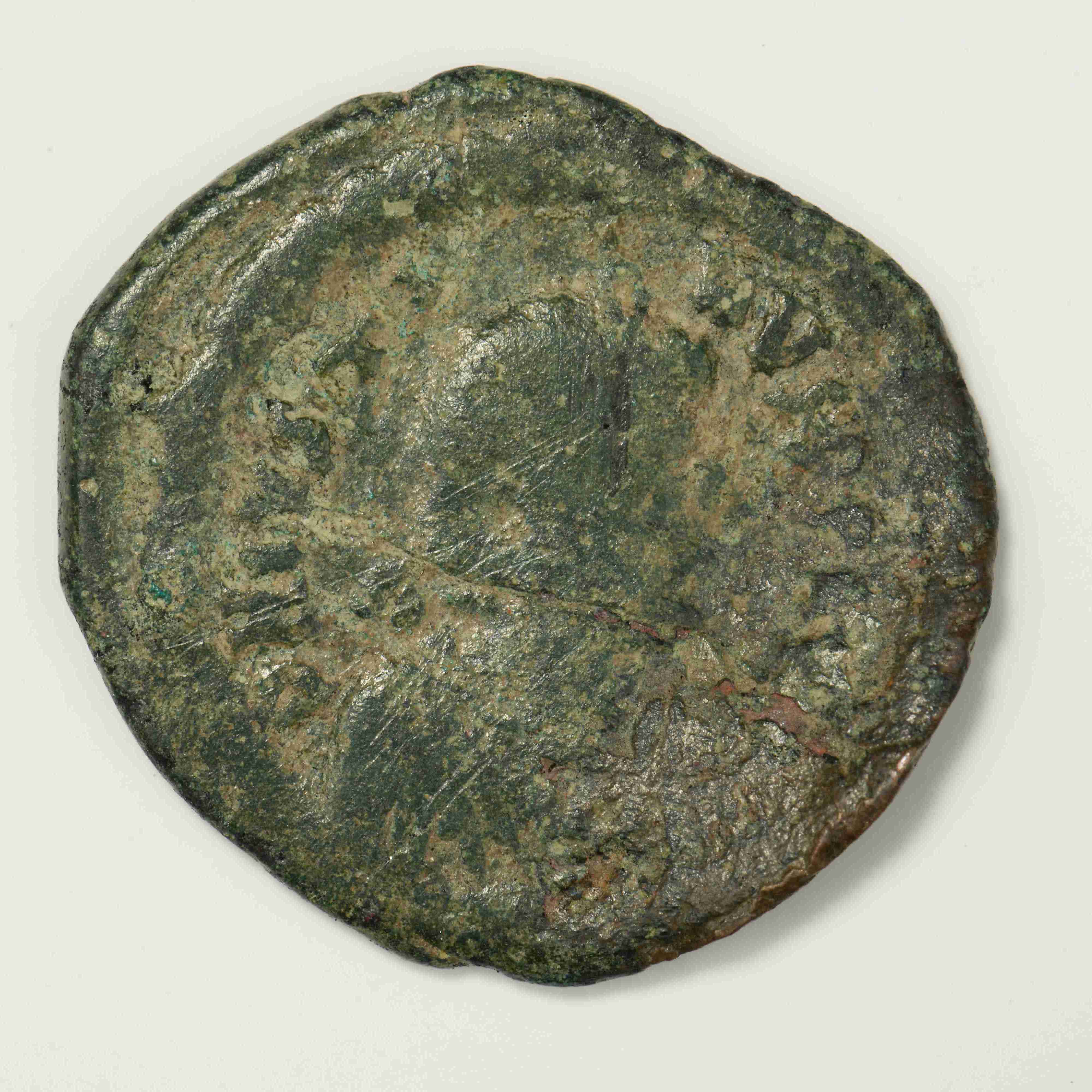 аверс Justin I — Half Follis (Thessalonike, 518)