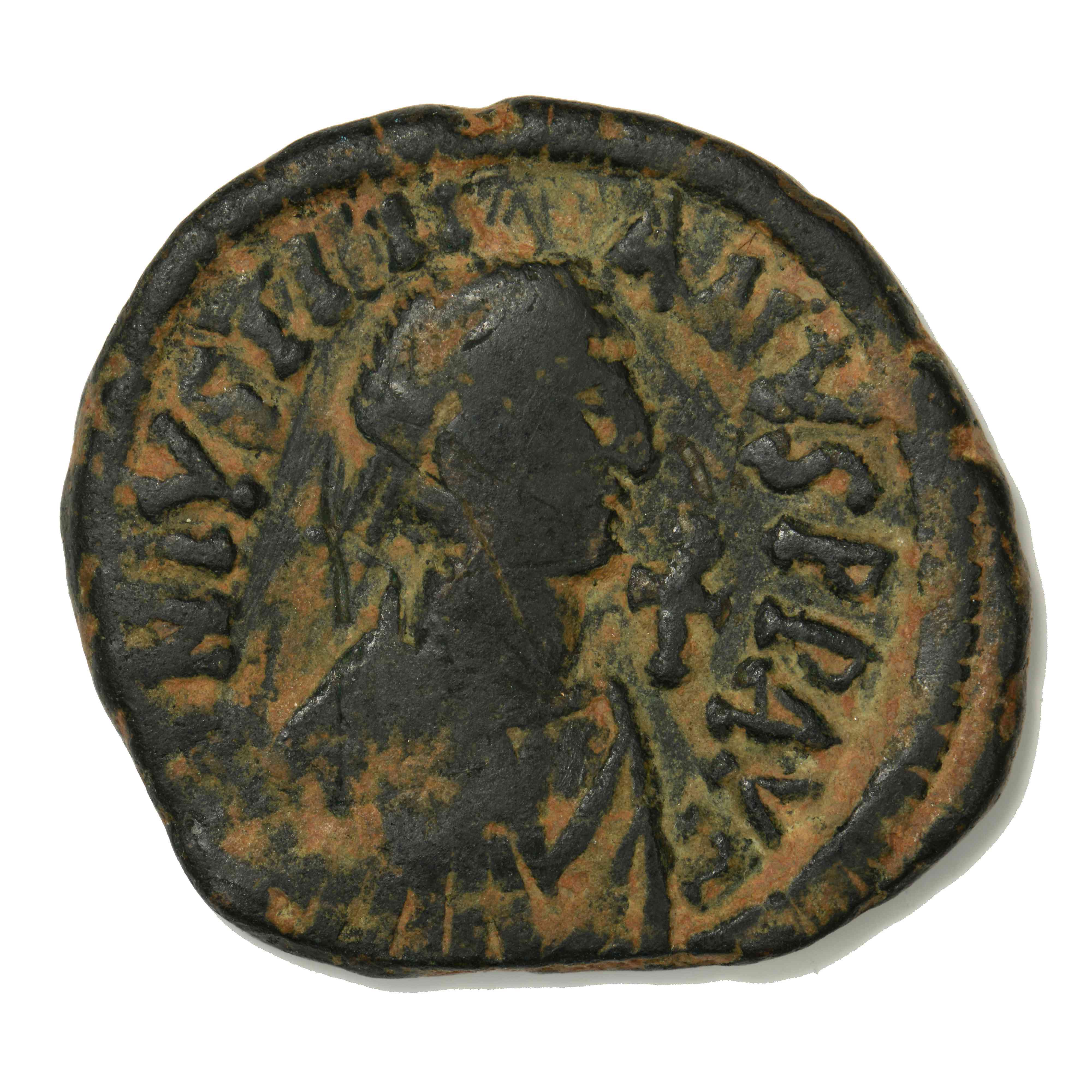 Justinian I — Follis (Constantinople, 558–559), аверс, do_byzant