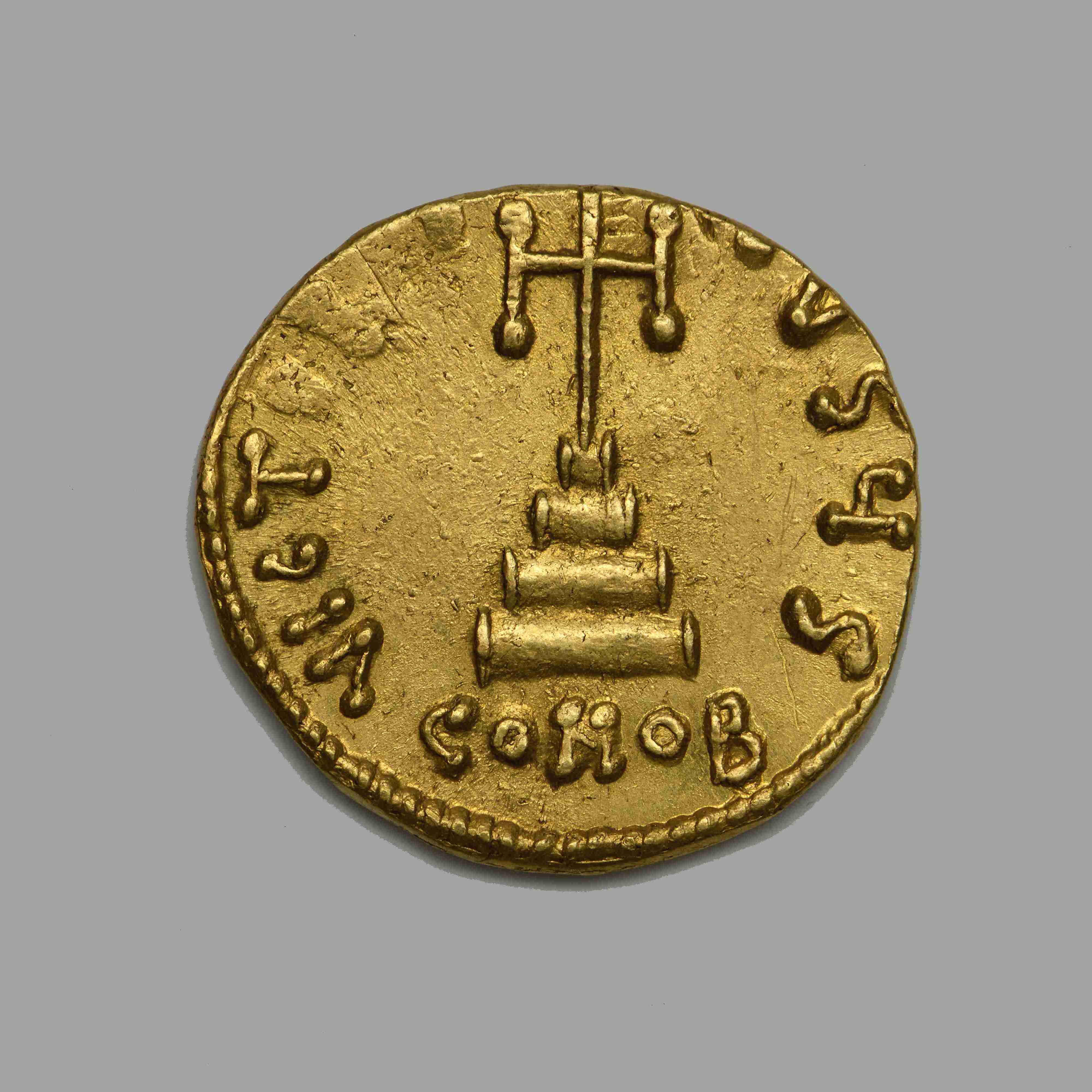 reverse Tiberios III — Solidus (Constantinople, 698)