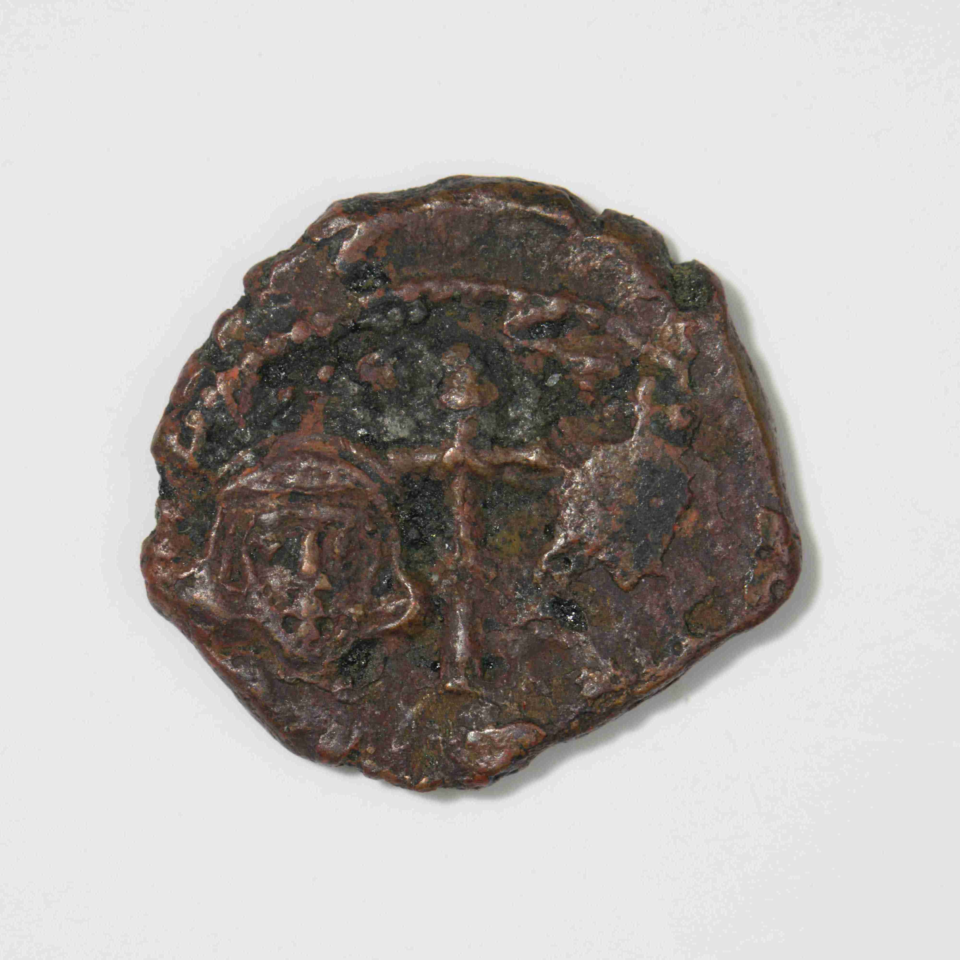 Justinian II — Half Follis (Constantinople, 685), аверс, do_byzant
