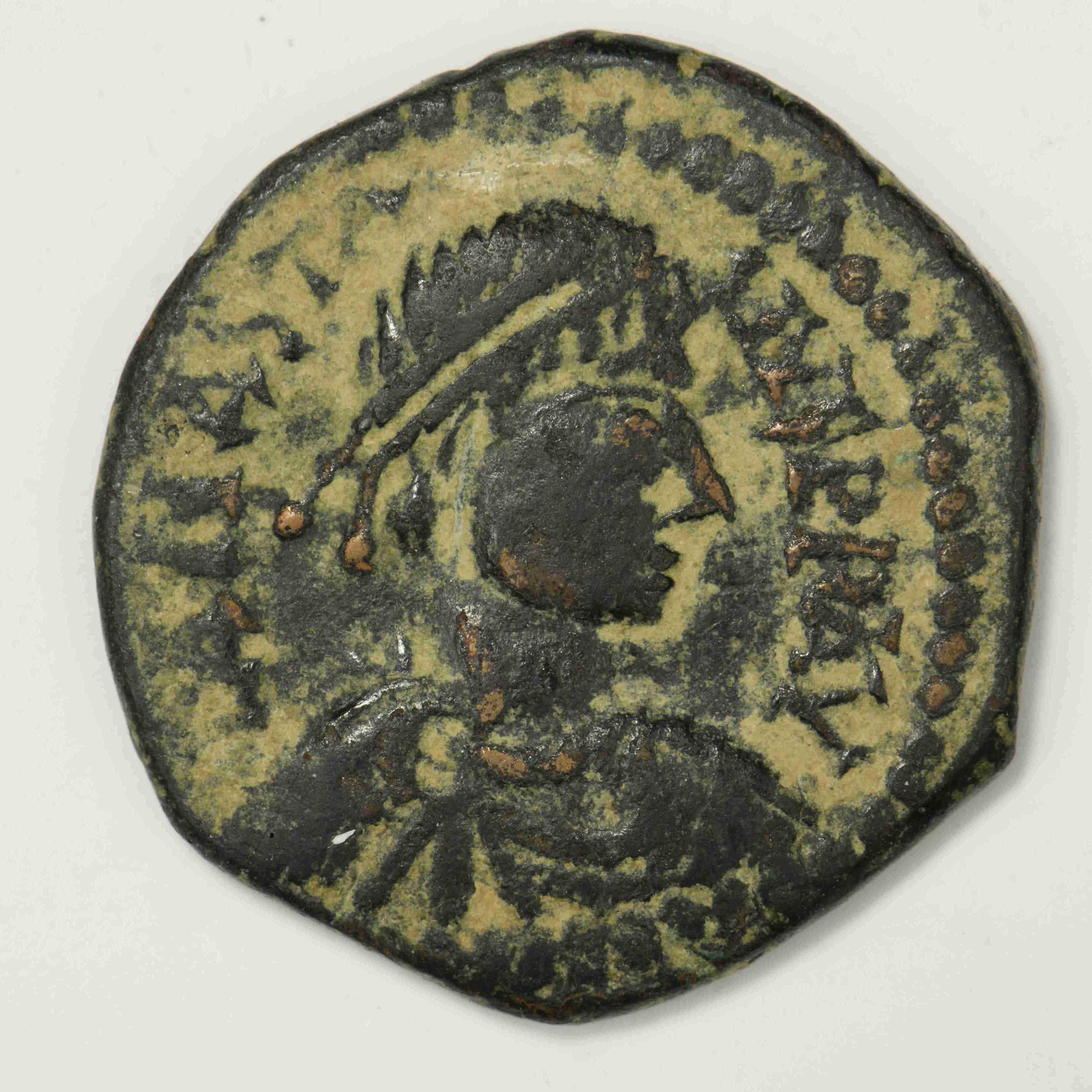 Anastasios I — Follis (Constantinople, 517), аверс, do_byzant