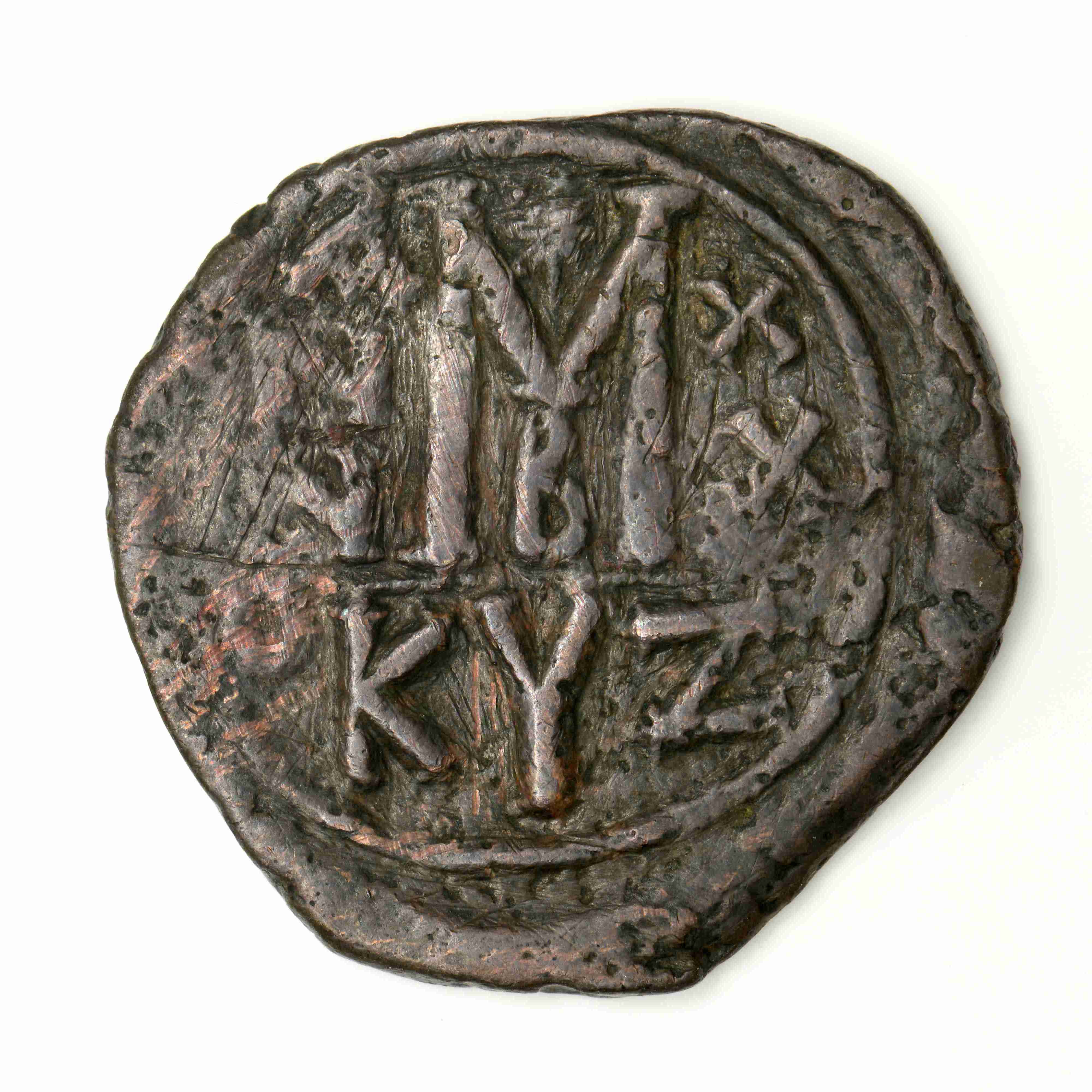 reverse Maurice Tiberius — Follis (Kyzikos, 601–602)