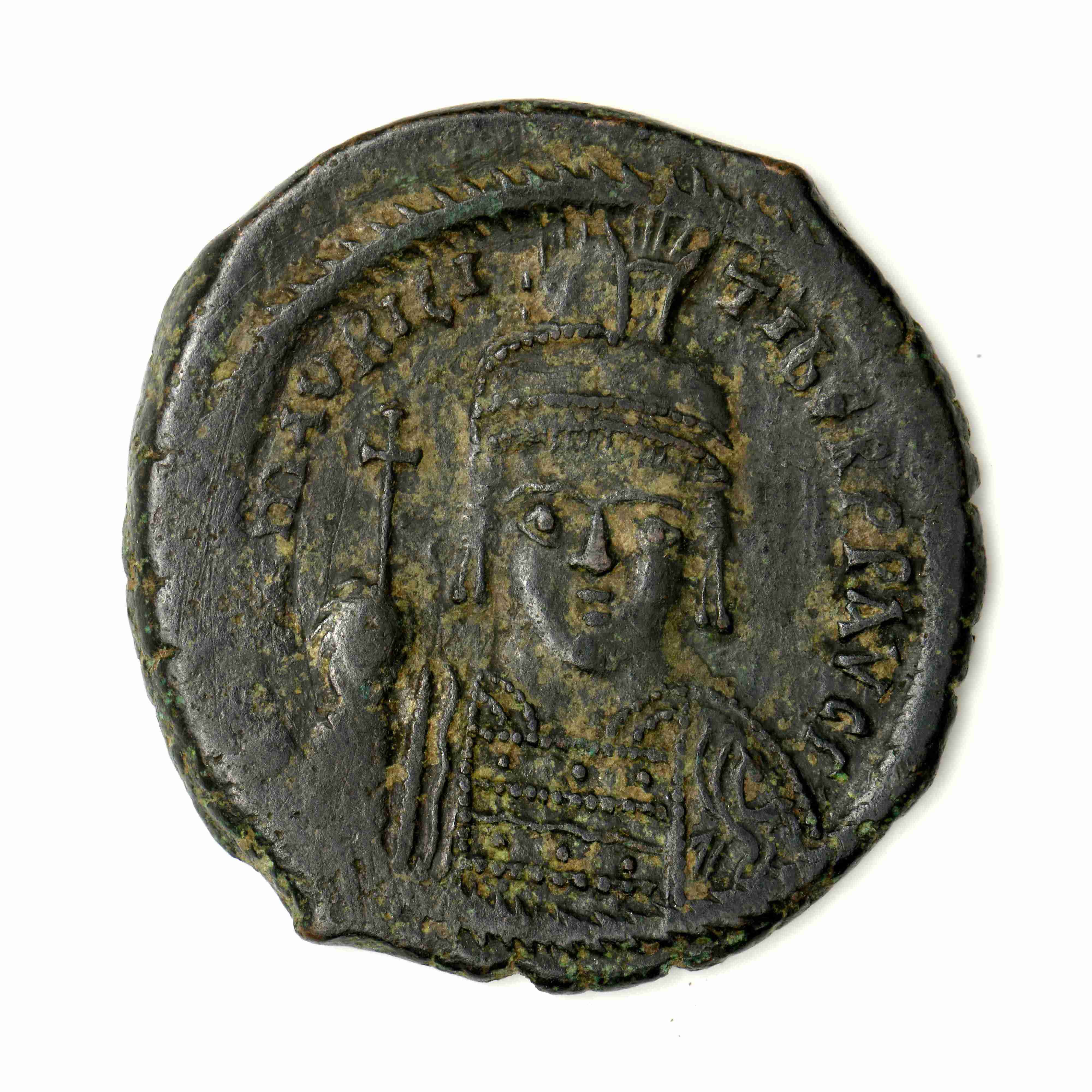Maurice Tiberius — Follis (Constantinople, 586–587), аверс, do_byzant