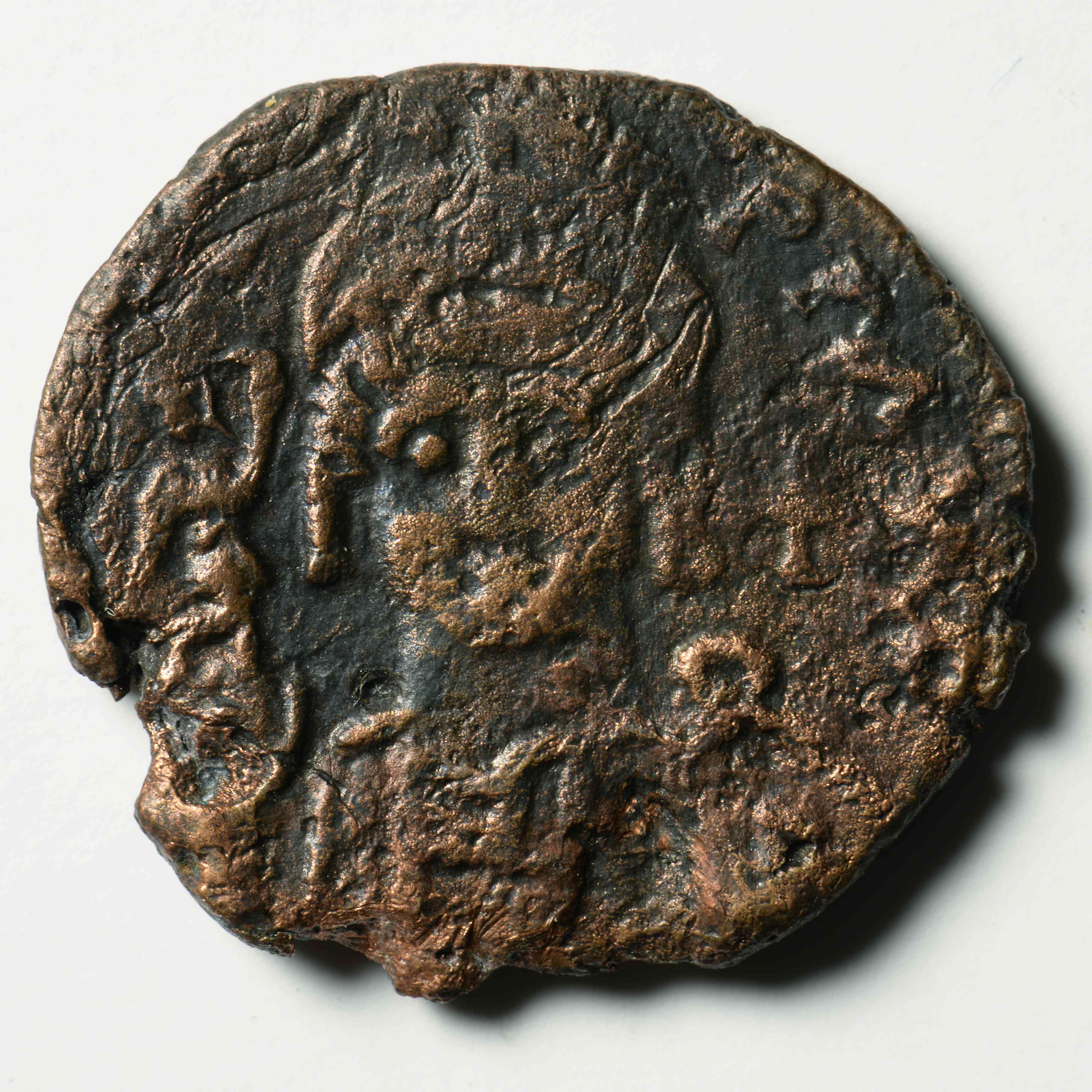 Justin II — Half Follis (Antioch, 566–567), аверс, do_byzant