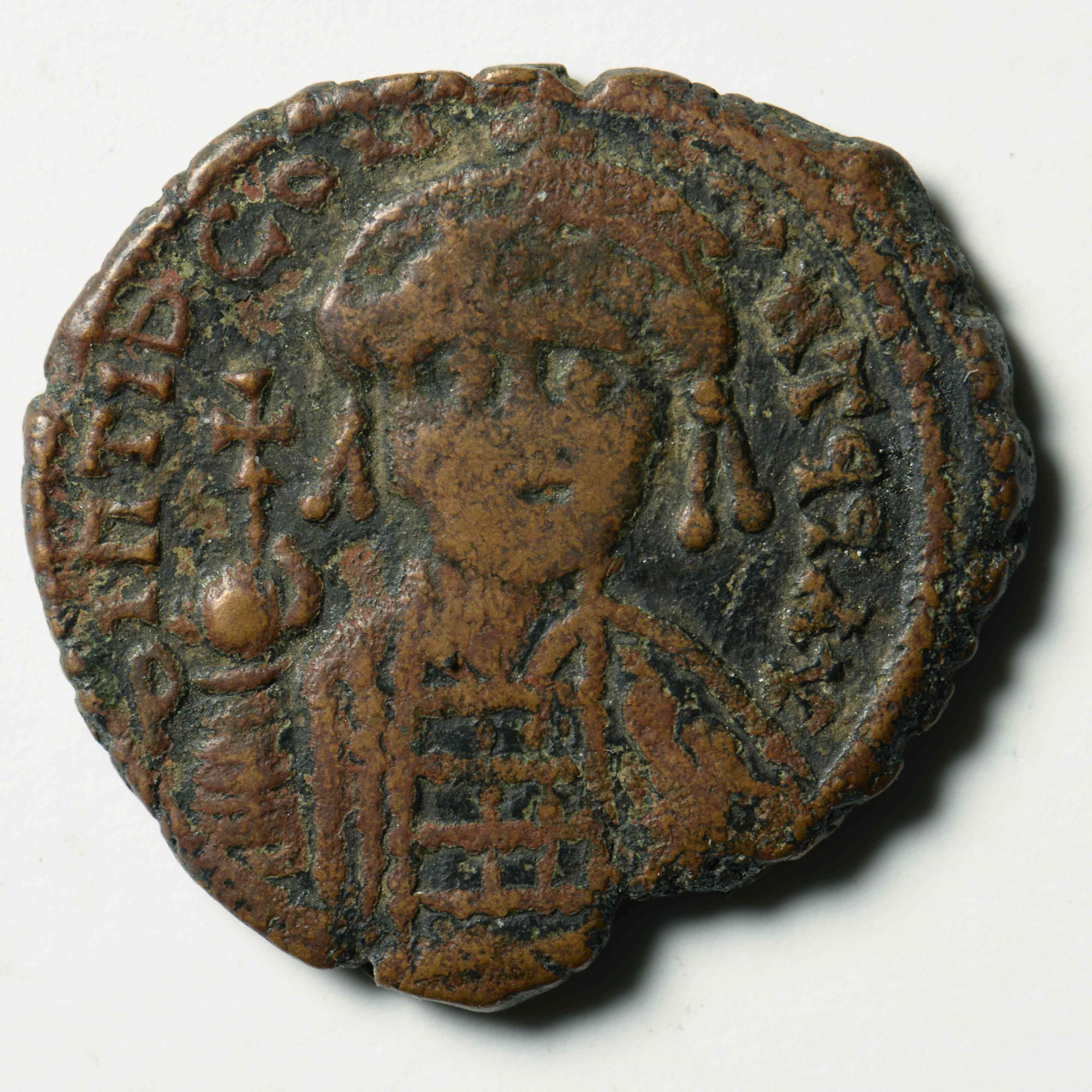 Tiberios II Constantine — Half Follis (Antioch, 579), аверс, do_byzant