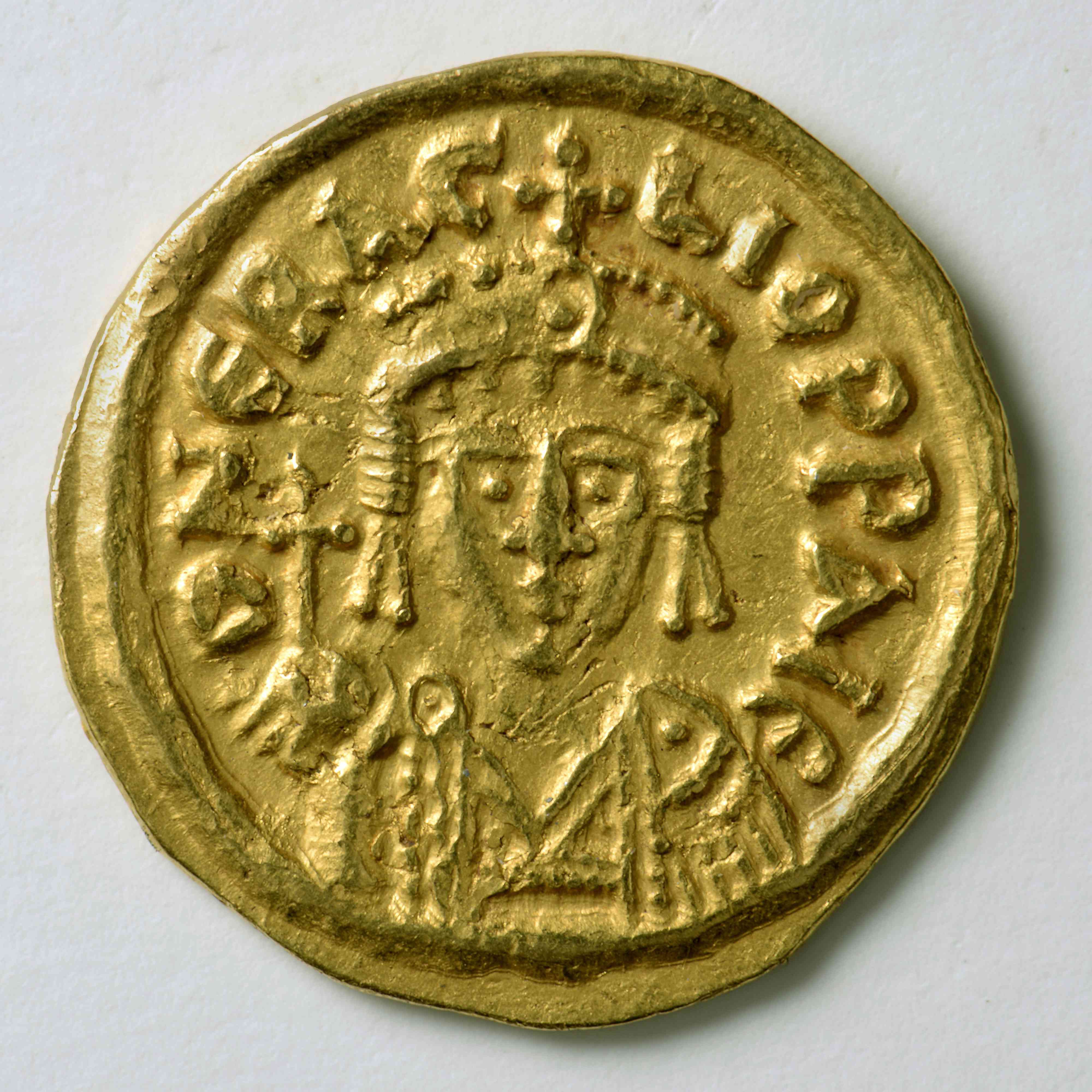 Heraclius — Solidus (Carthage), аверс, do_byzant