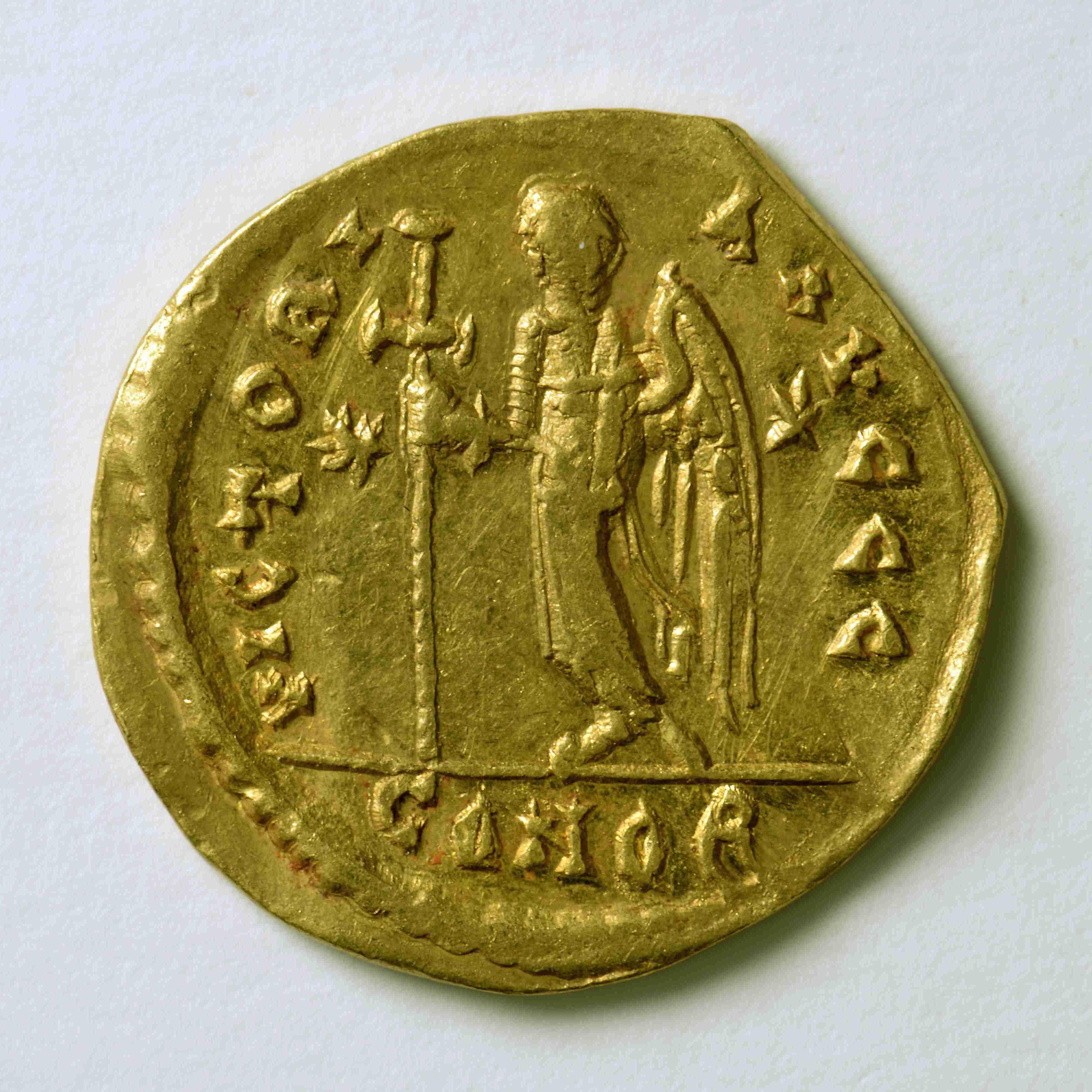 реверс Justinian I — Solidus (Thessalonike, 527)