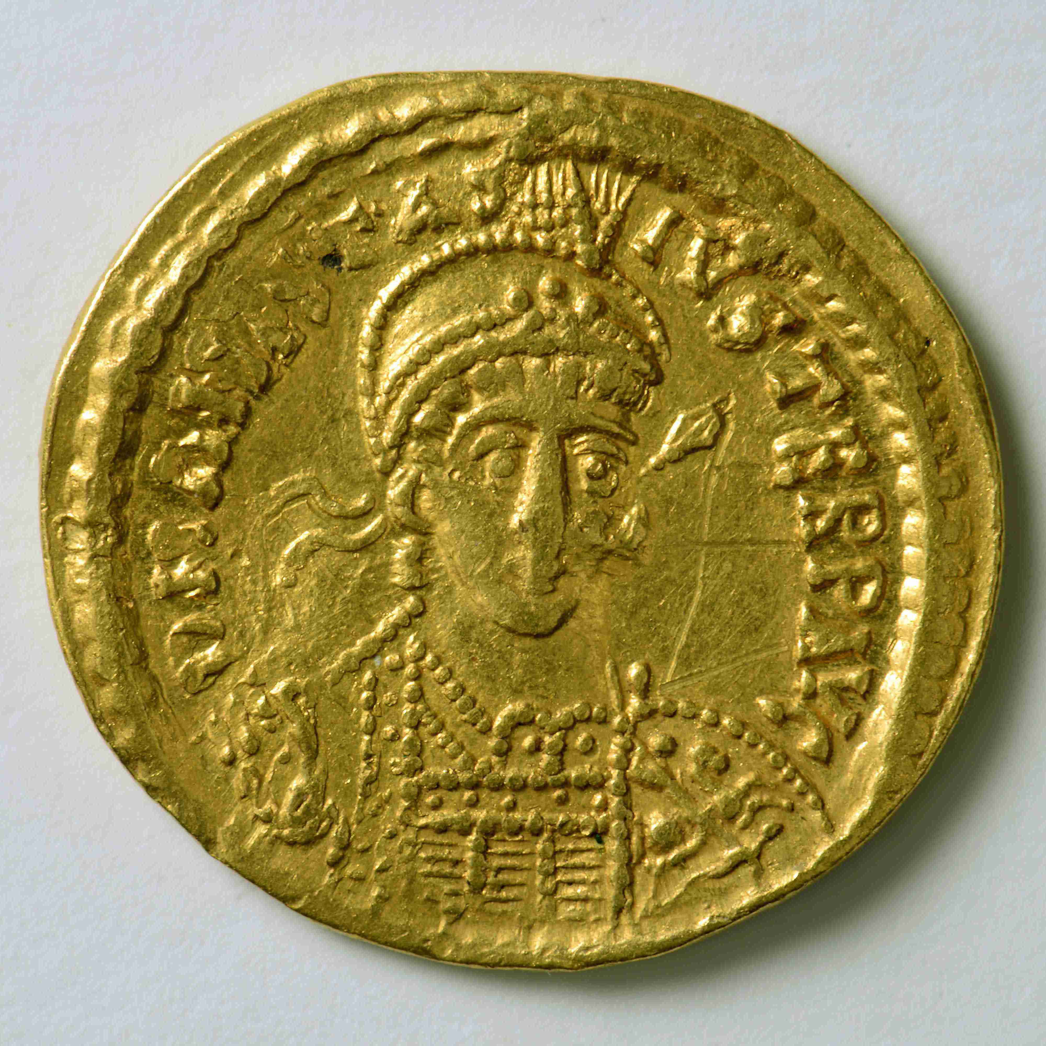 Anastasios I — Solidus (Constantinople, 491), аверс, do_byzant