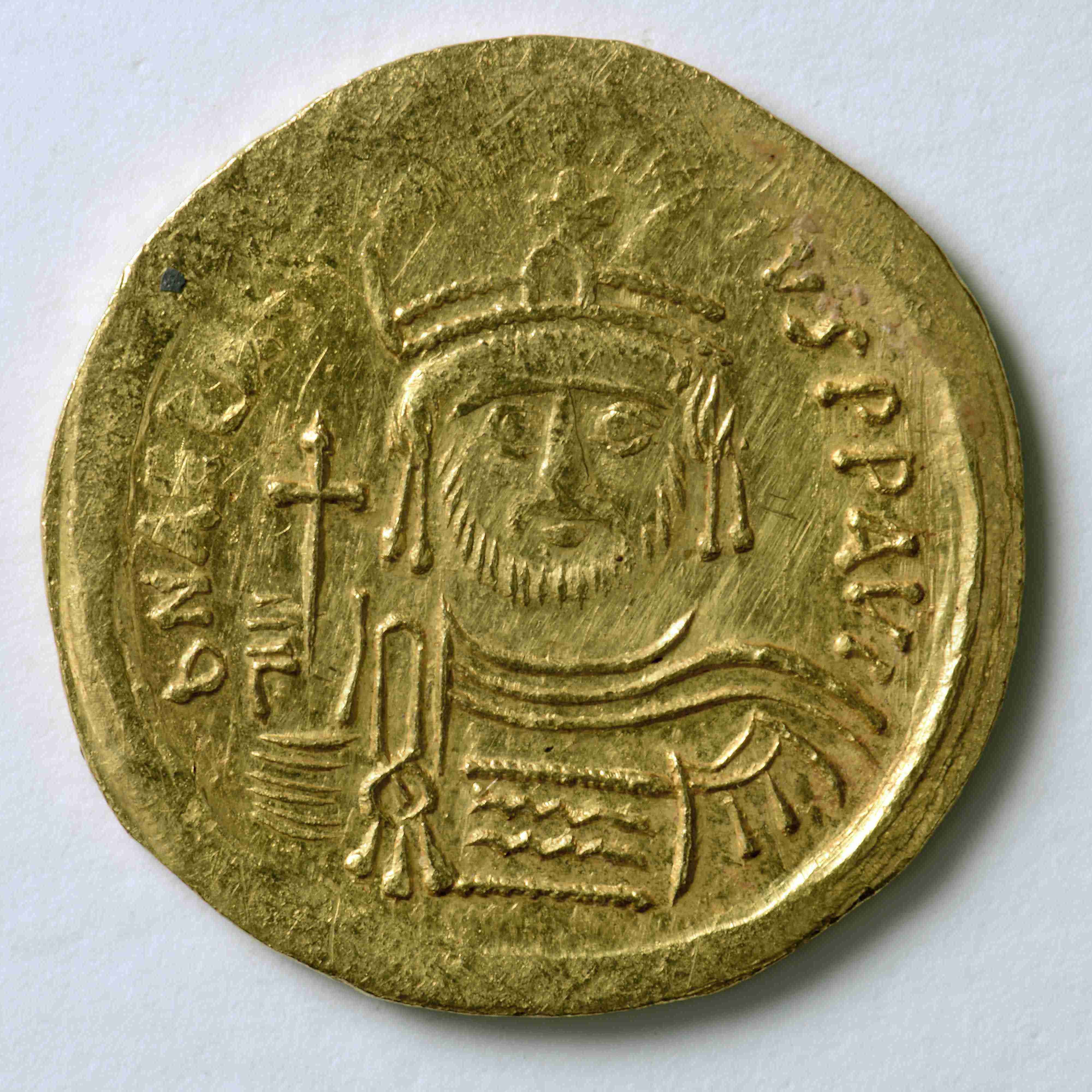 Heraclius — Solidus (Uncertain Mint, 626–627), аверс, do_byzant