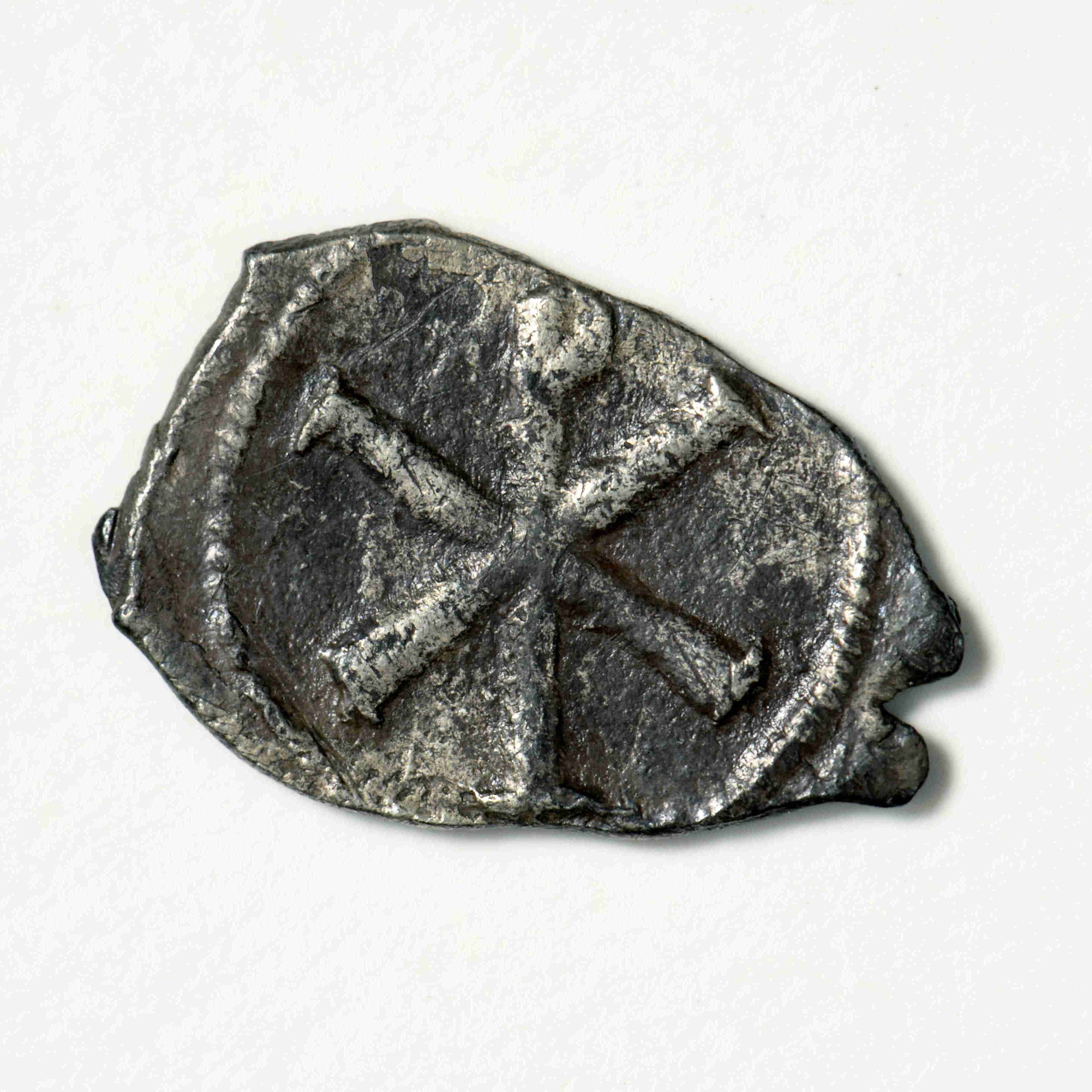 reverse Anastasios II — Coin (Uncertain Value) (Constantinople, 713)
