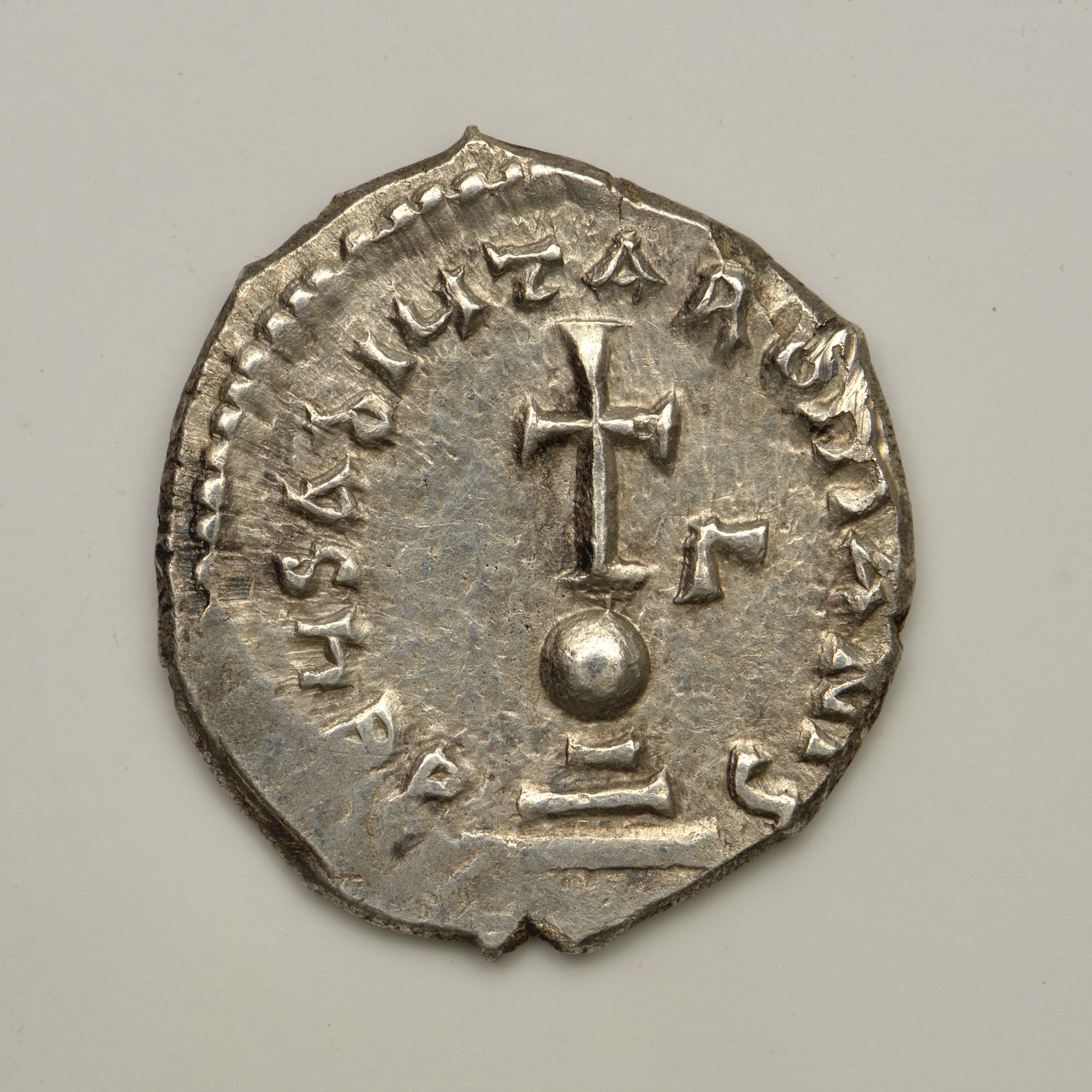 реверс Heraclius — Hexagram (Constantinople)
