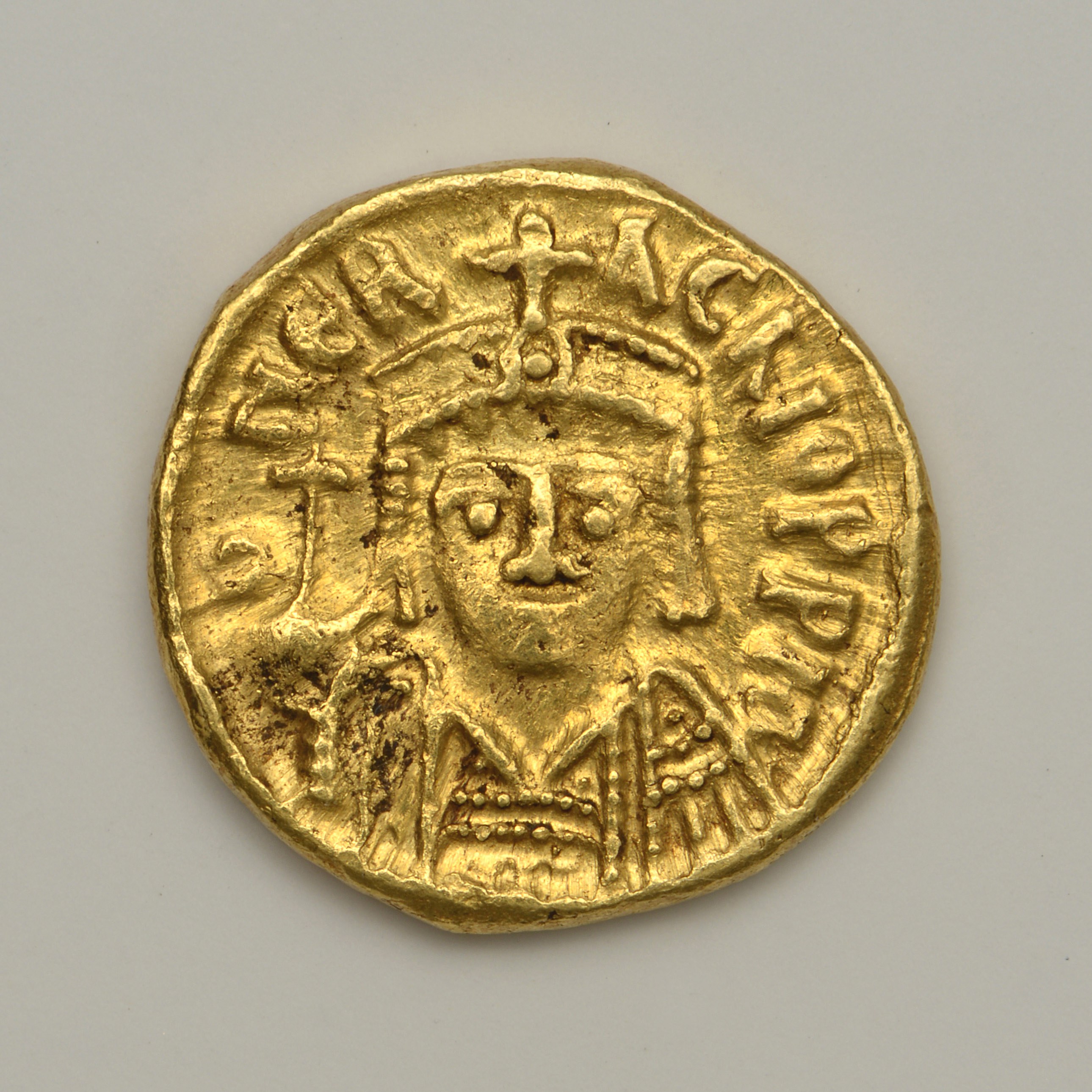 Heraclius — Solidus (Carthage), аверс, do_byzant