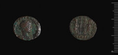 аверс RIC VII Constantinople 75